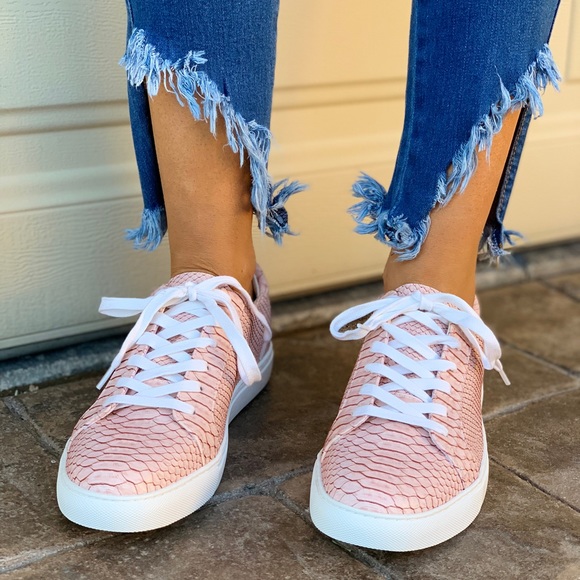 Blush Snake Embossed Low Top Lace Up Sneakers - Picture 4 of 7